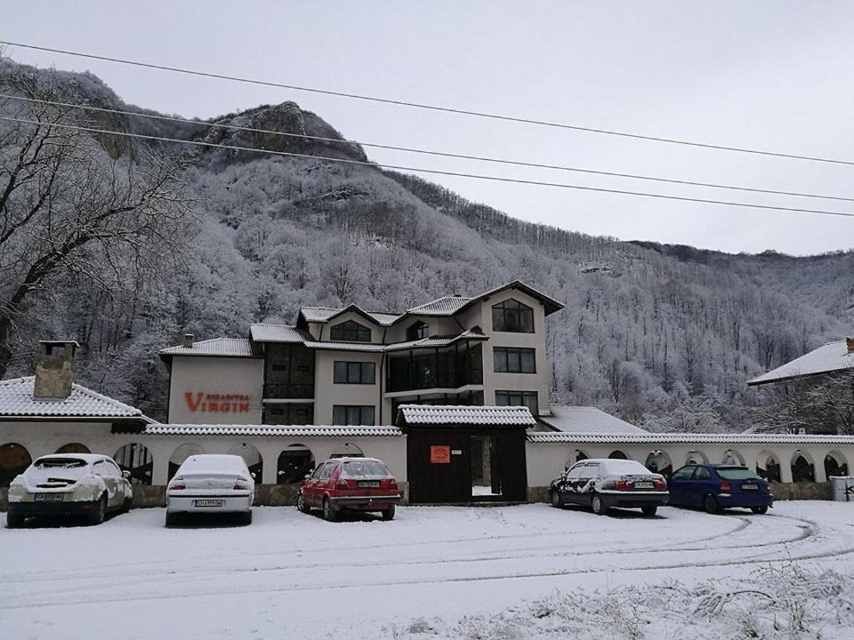 Family Hotel Virgin Ribarica Extérieur photo