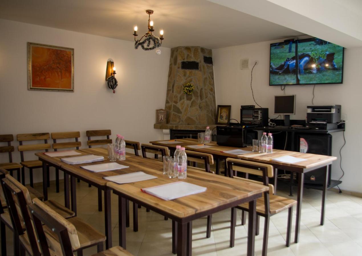 Family Hotel Virgin Ribarica Extérieur photo