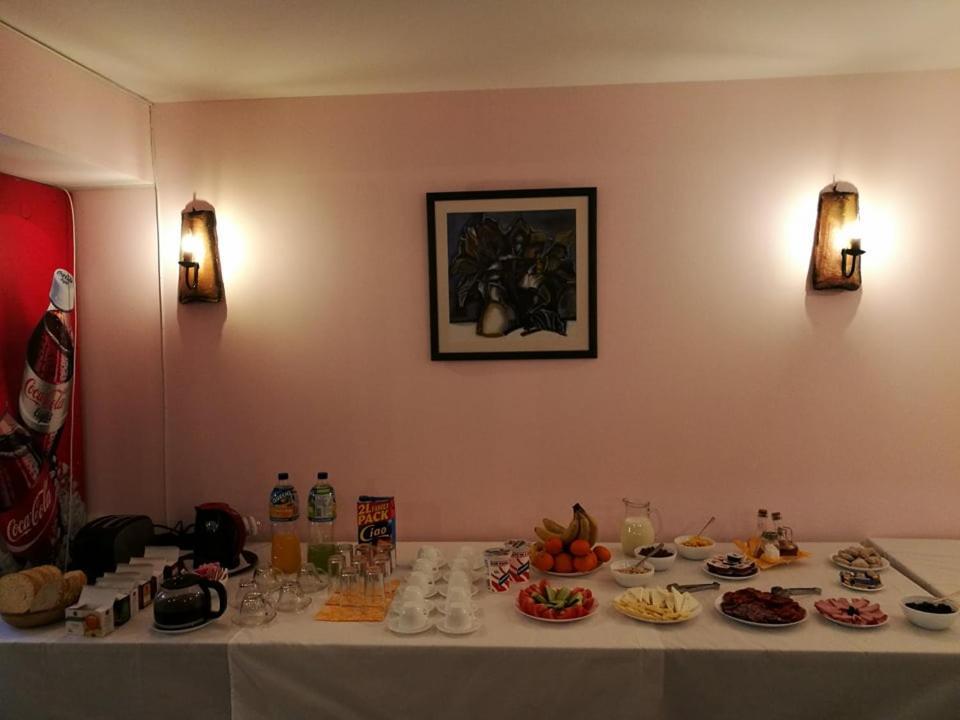 Family Hotel Virgin Ribarica Extérieur photo